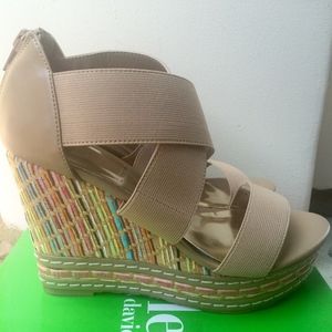 Charles David Wedge Heels